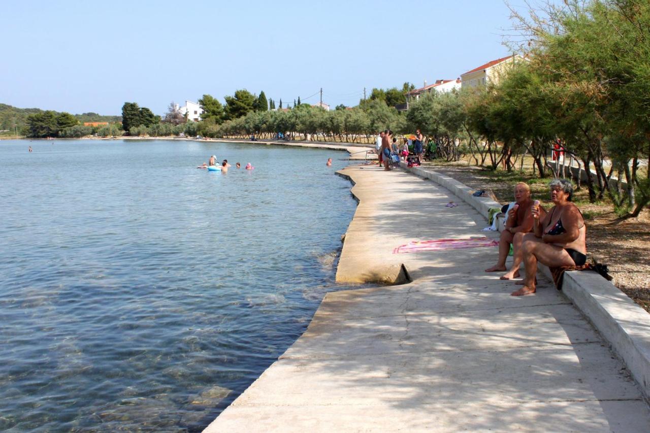 Apartments And Rooms By The Sea Mrljane, Pasman - 327 Neviđane Екстериор снимка