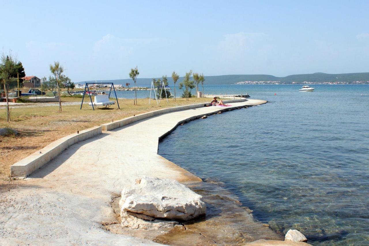 Apartments And Rooms By The Sea Mrljane, Pasman - 327 Neviđane Екстериор снимка