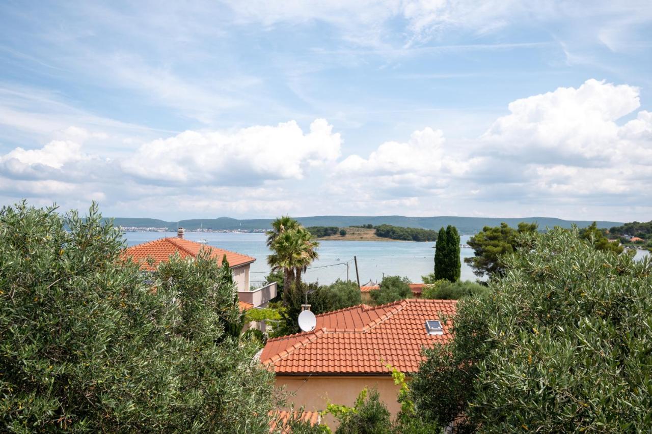 Apartments And Rooms By The Sea Mrljane, Pasman - 327 Neviđane Екстериор снимка