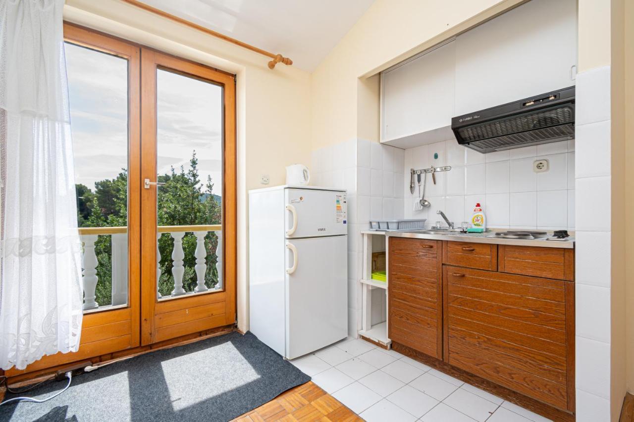 Apartments And Rooms By The Sea Mrljane, Pasman - 327 Neviđane Екстериор снимка